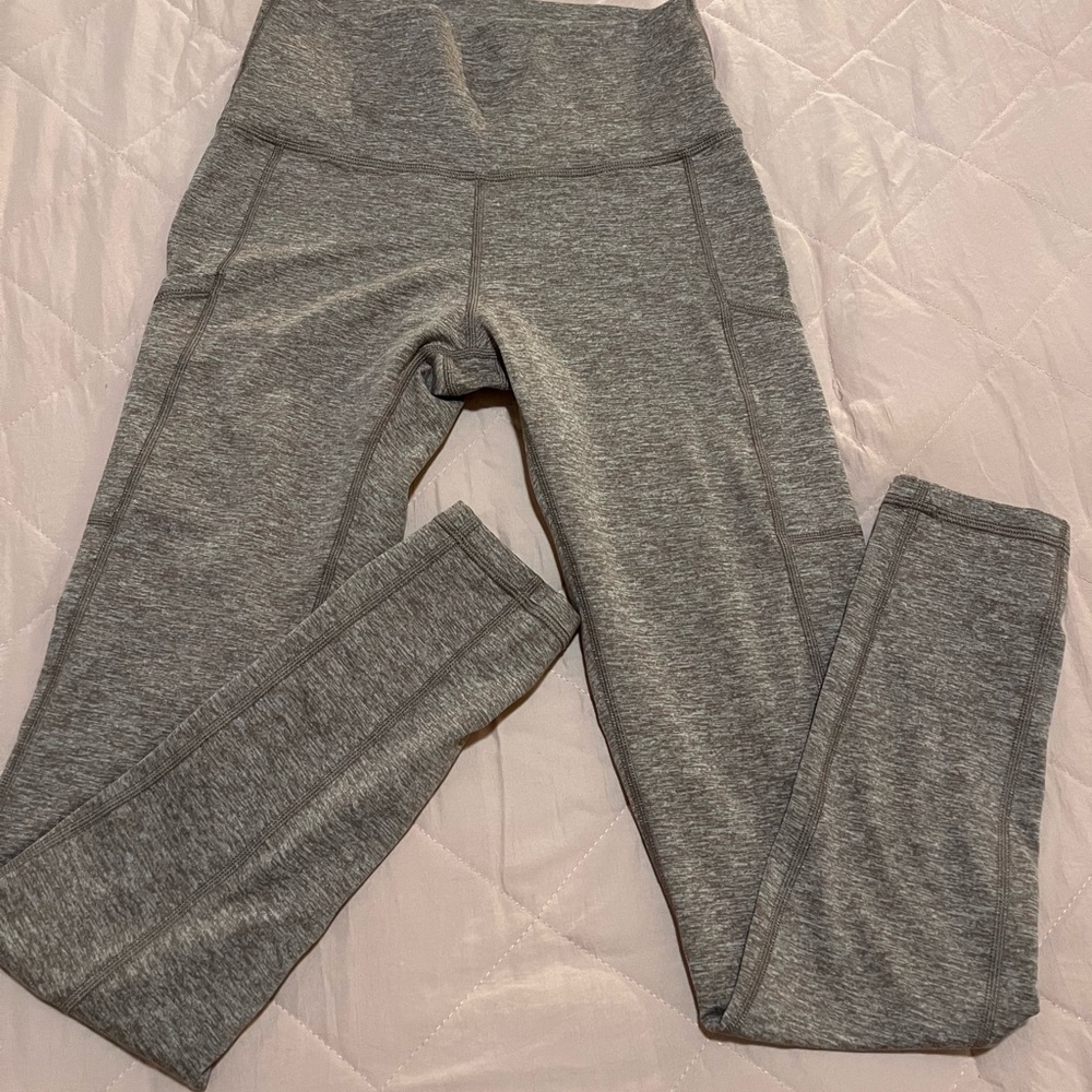 grey-brown leggings 🏋️✨